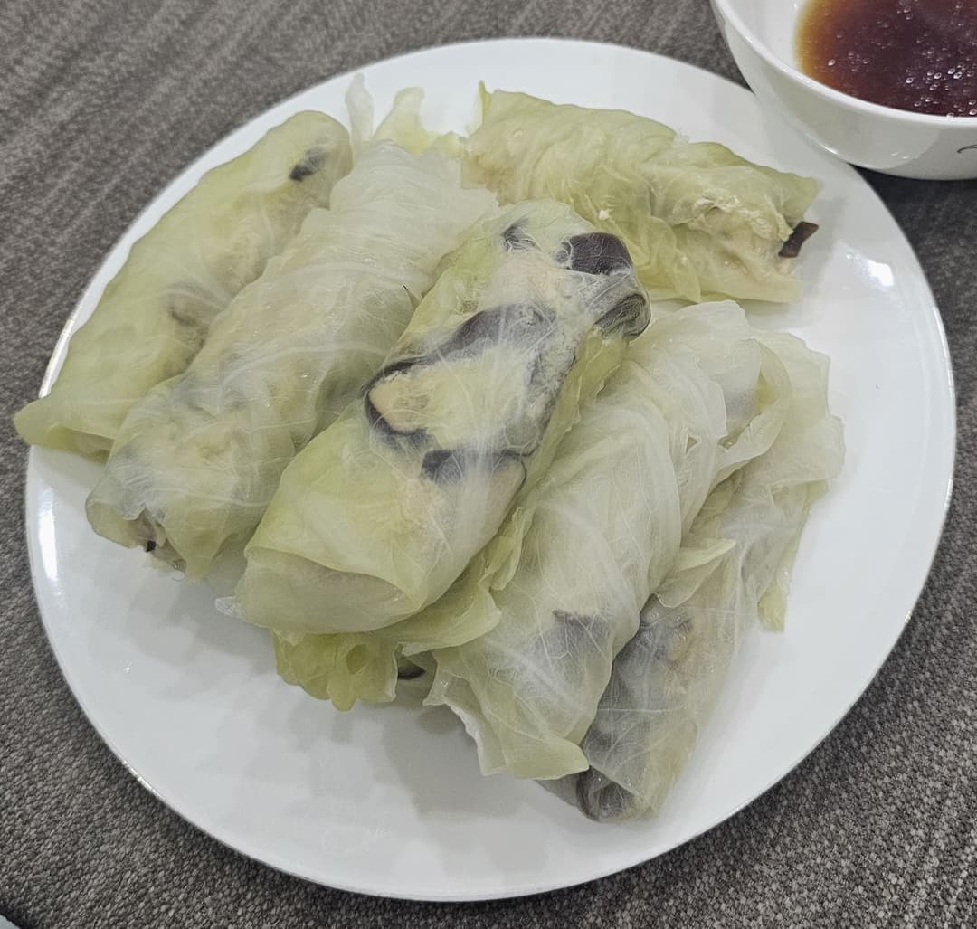 Bắp cải cuốn thịt