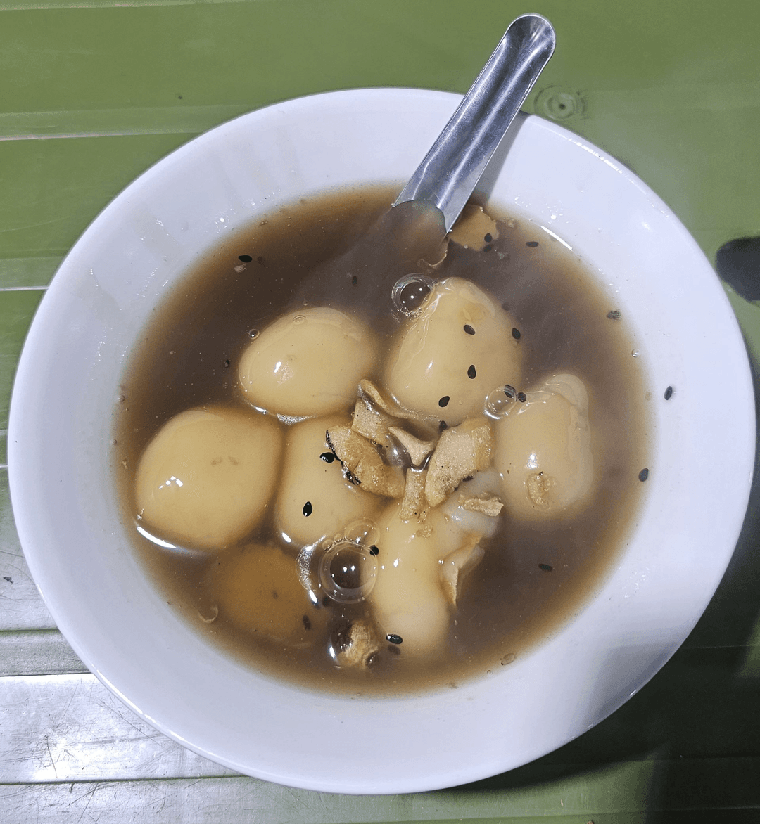 Chè trôi nước