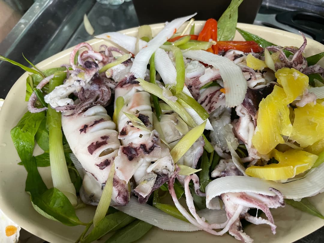 Mực hấp gừng hành