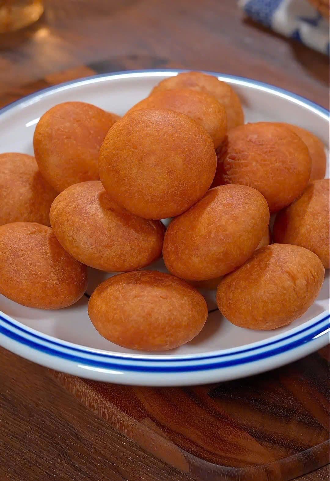 Bánh rán nhân đường