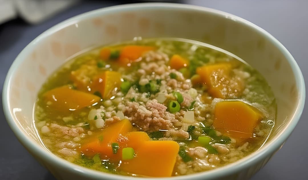 Canh bí đỏ thịt bằm