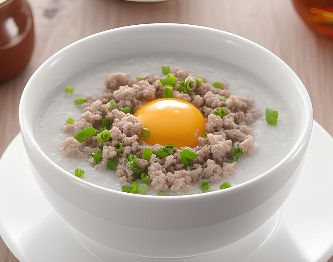 Cháo trứng thịt bằm