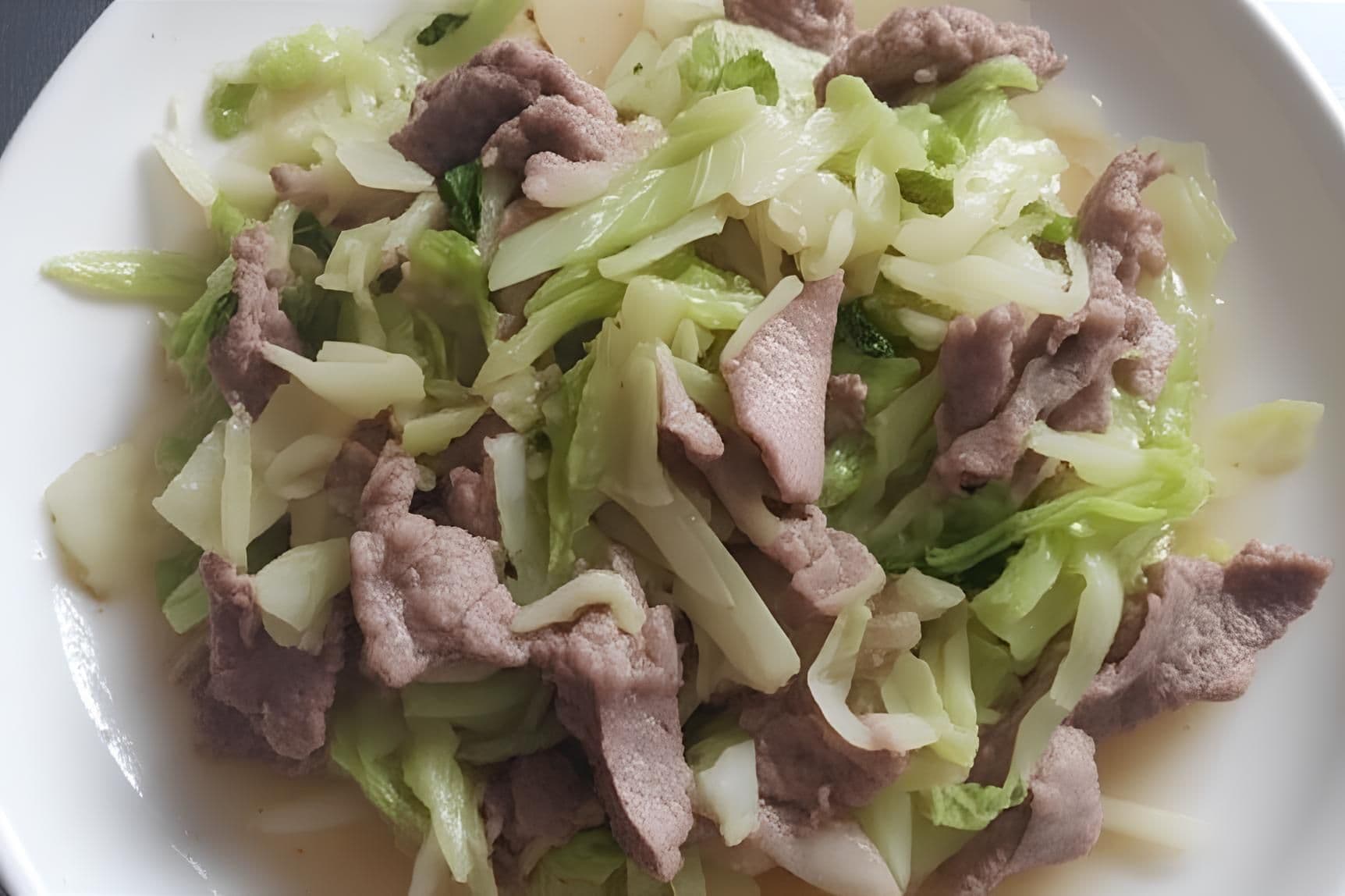 Bắp cải xào thịt bò