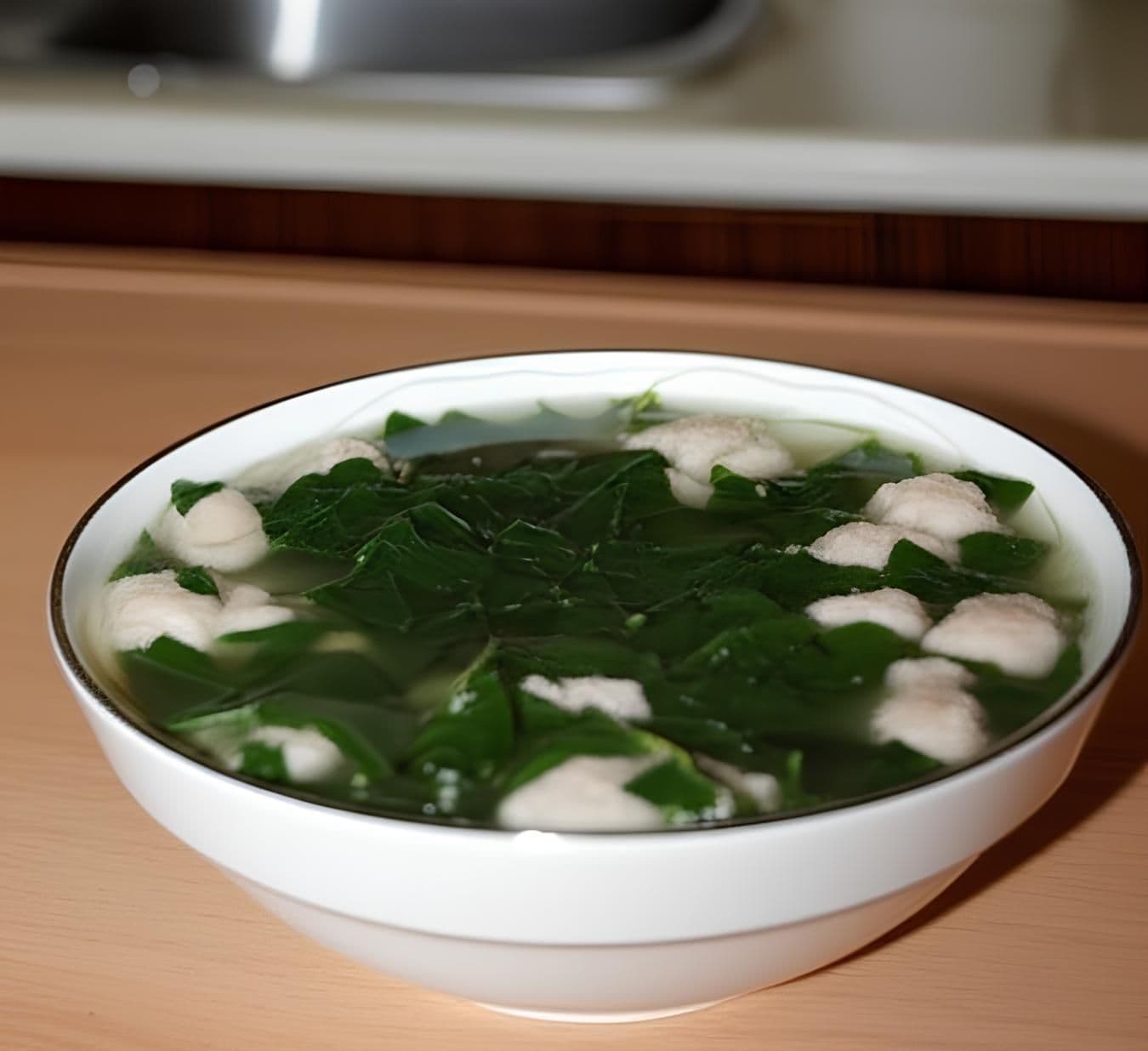 Canh rau ngót giò sống