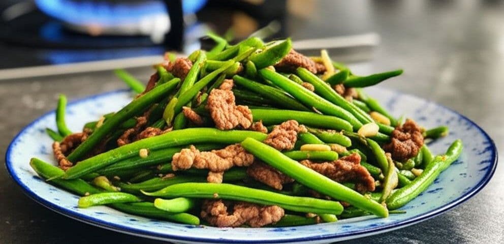 Thịt lợn xào đậu que