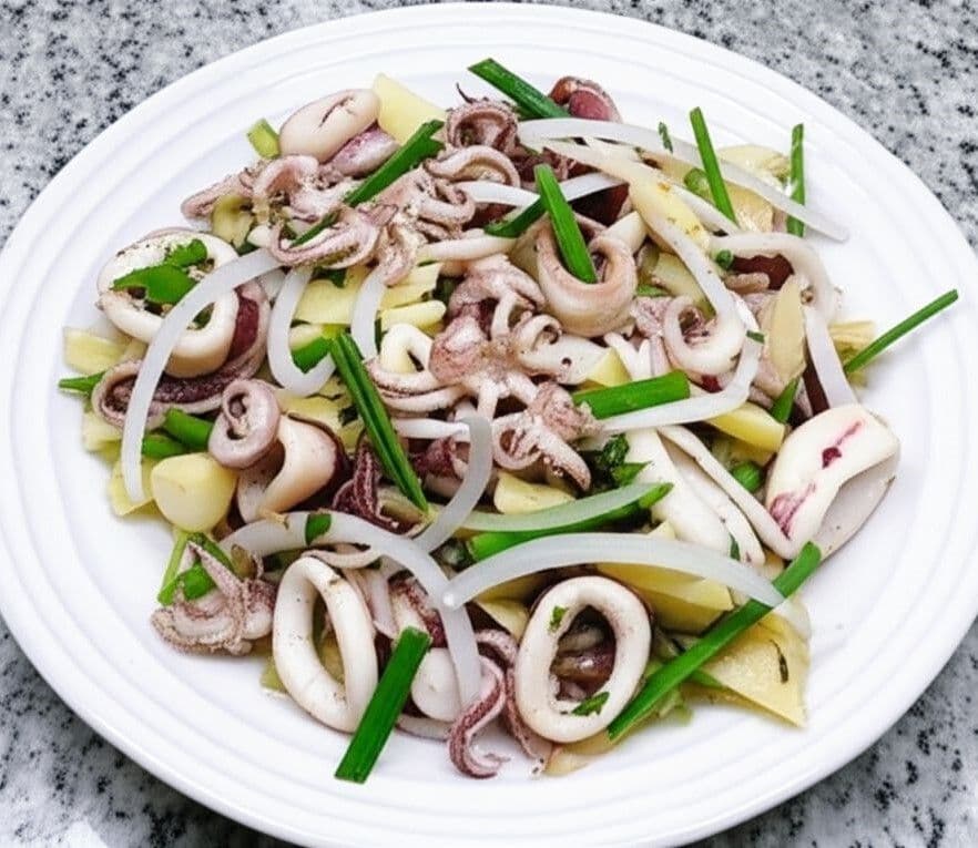 Mực xào măng