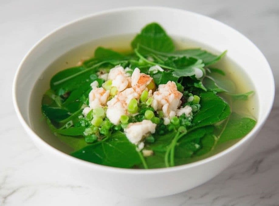 Canh rau má nấu tôm