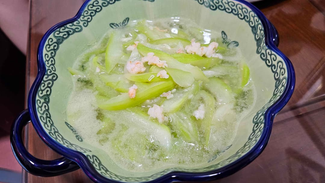 Canh bầu nấu tôm
