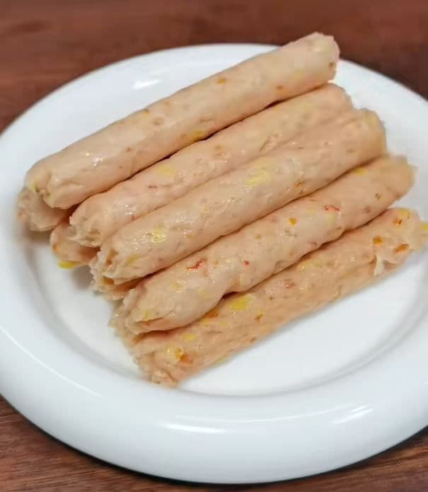 Xúc xích tôm thịt
